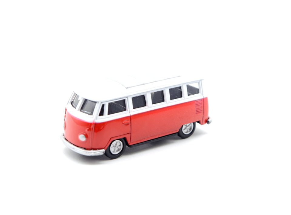 Red metal bus sharpener, small