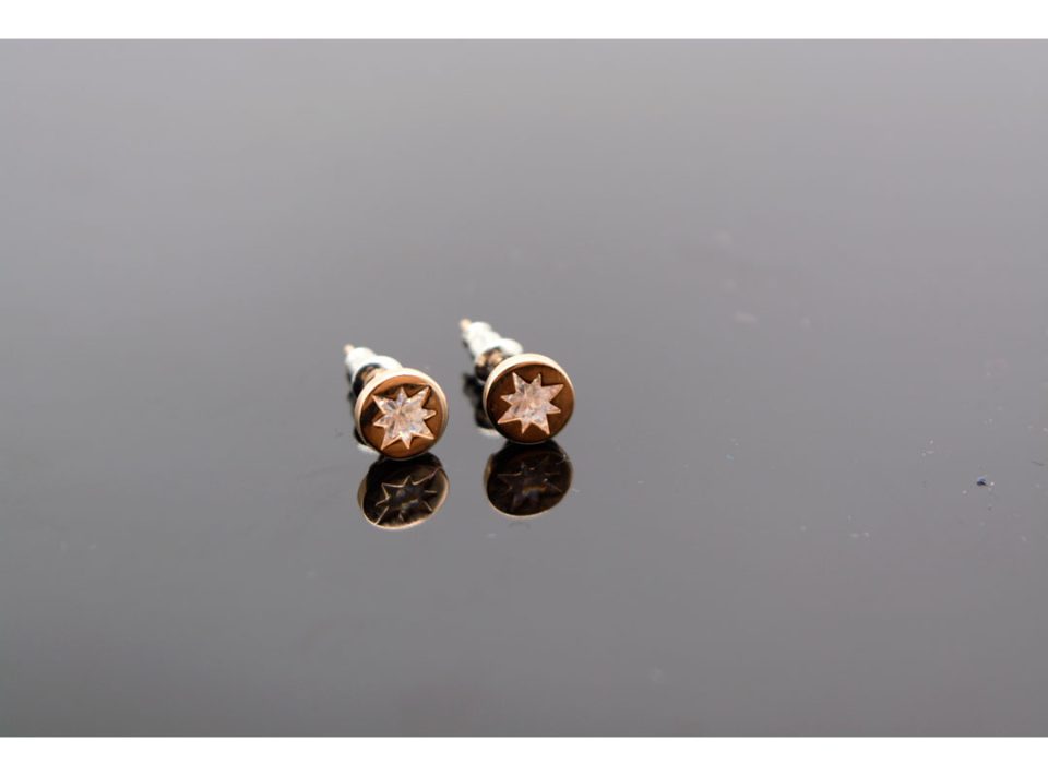 Stud earrings made of 925 silver, round with rhinestone star in the center, large, in rose gold color