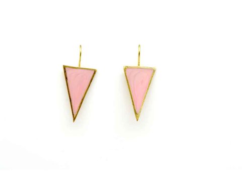 Handmade forged triangle earring in pink color.