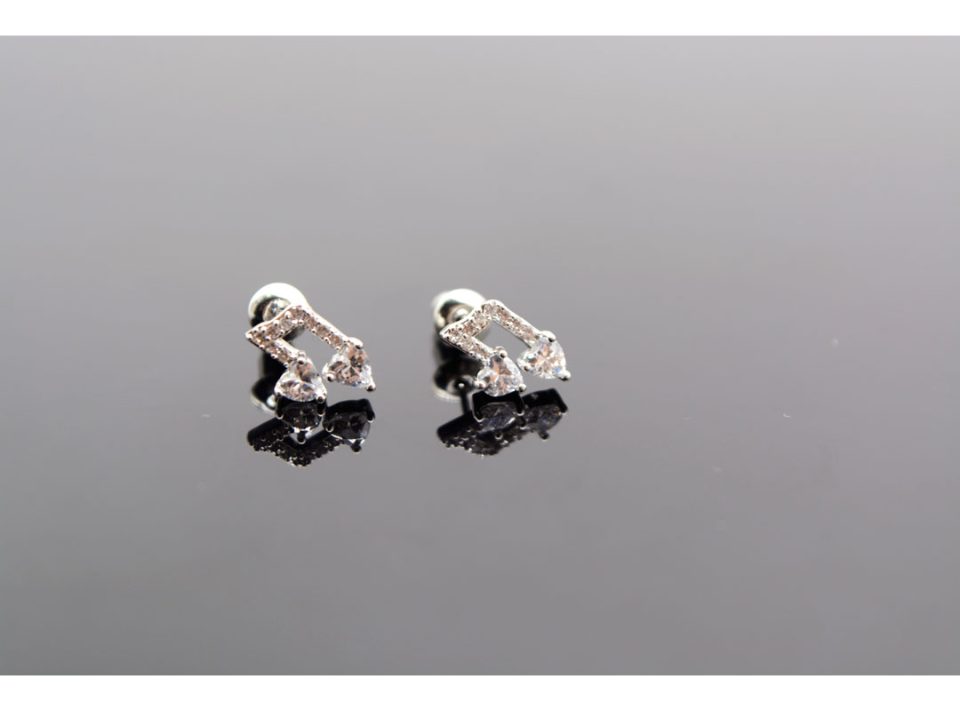 Stud earrings 925, double musical note, with rhinestones in silver color.