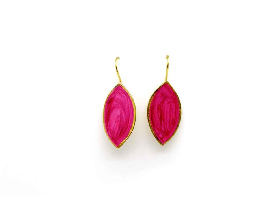 Handmade forged earring in the shape of a fuchsia color nail.