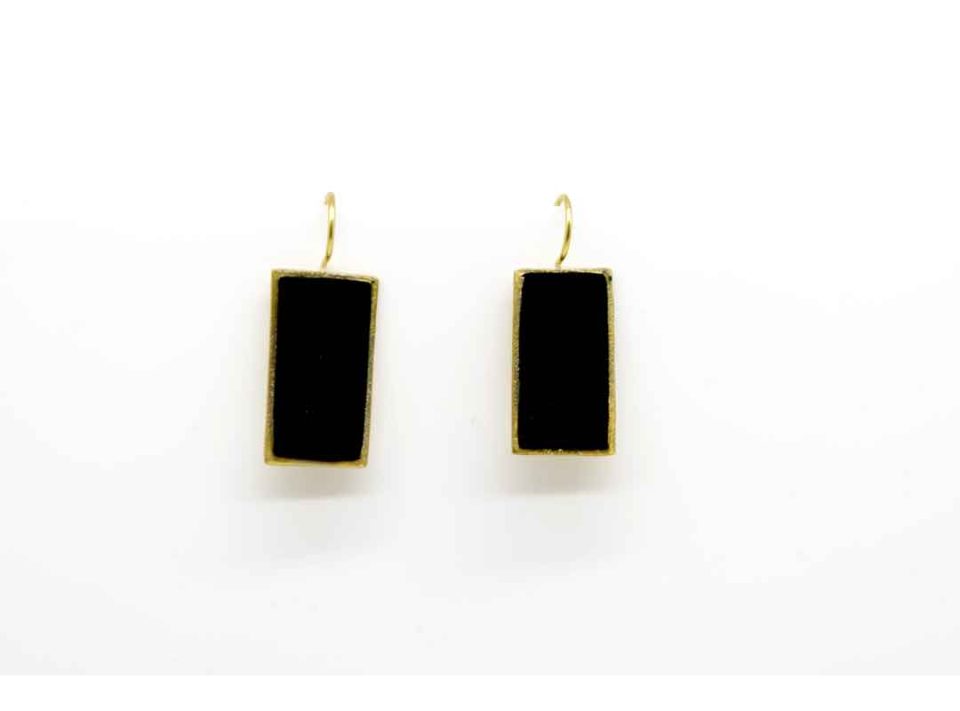 Handmade forged rectangular earring in black.