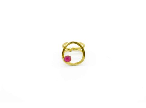 Handmade hammered ring in round with mini hollow in pink.