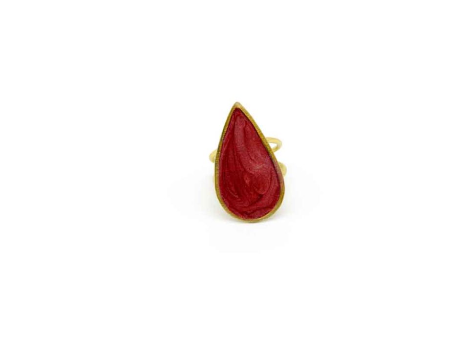 Handmade ring forged teardrop color rotten apple.