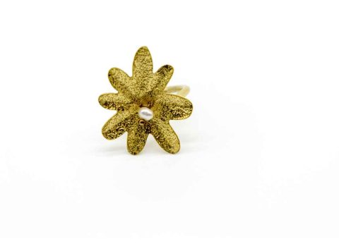 Handmade forged gold flower ring with pearl.