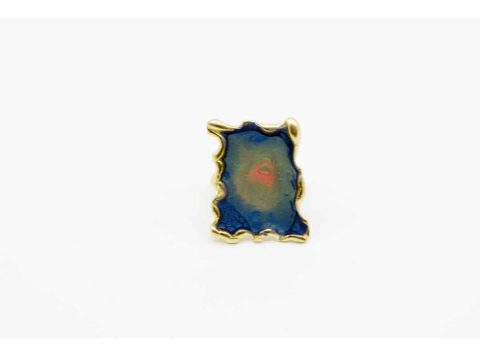 Handmade gold ring, in large rectangular shape with enamel.